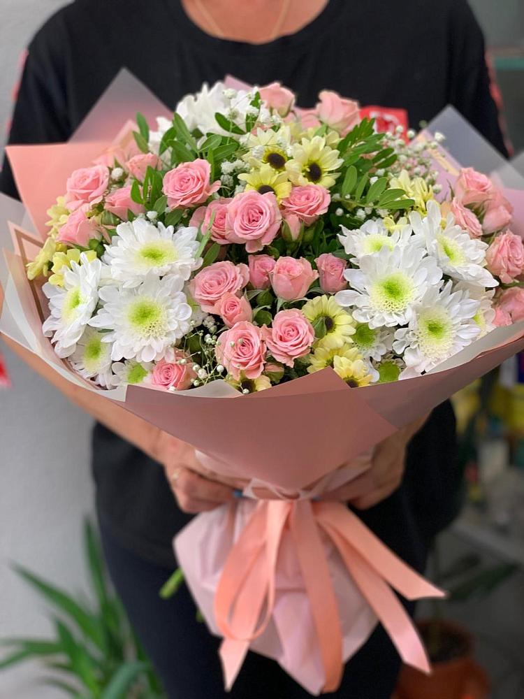 Букет цветов из: Розы и Хризантемы в Кургане