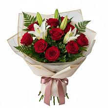 Букет цветов из:  Лилии и Розы в Кургане