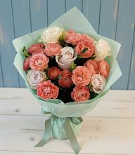 Букет цветов из:  Розы в Кургане