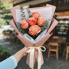 Букет цветов из:  Розы в Кургане