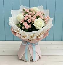 Букет цветов из:  Розы в Кургане