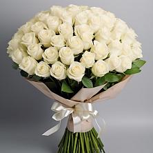 Букет 101 беля роза Белоснежка в Кургане