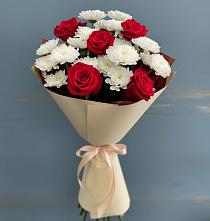 Букет цветов из:  Розы и Хризантемы в Кургане