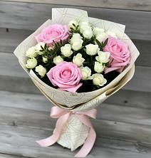 Букет цветов из:  Розы в Кургане
