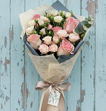 Букет цветов из:  Розы в Кургане