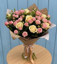 Букет цветов из:  Розы в Кургане