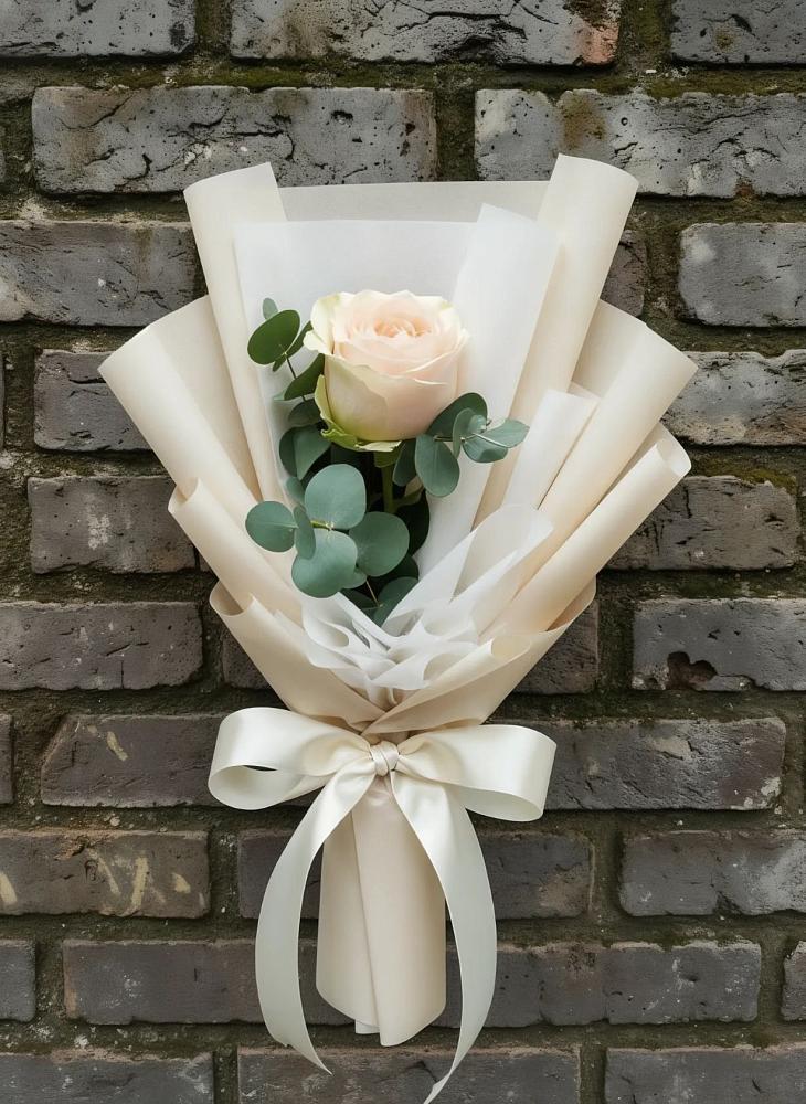 Букет цветов из: Розы в Кургане