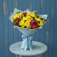 Букет цветов из:  Альстромерии и Хризантемы в Кургане