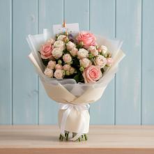 Букет цветов из:  Розы в Кургане