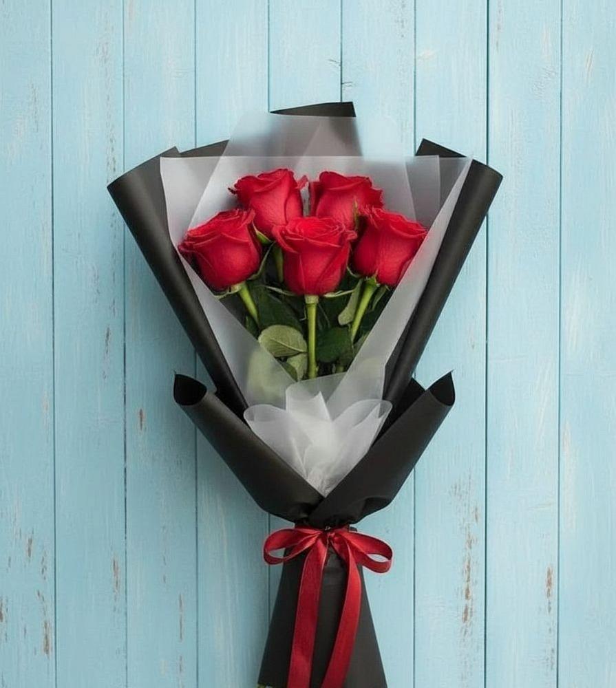 Букет цветов из: Розы в Кургане