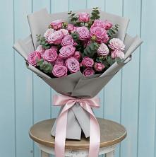 Букет цветов из:  Розы в Кургане